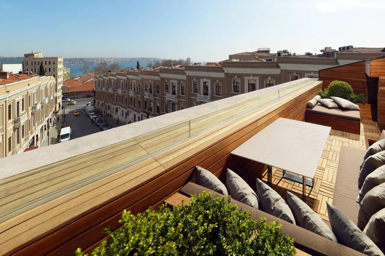 W Istanbul (Adults Only) Hotel 5*,